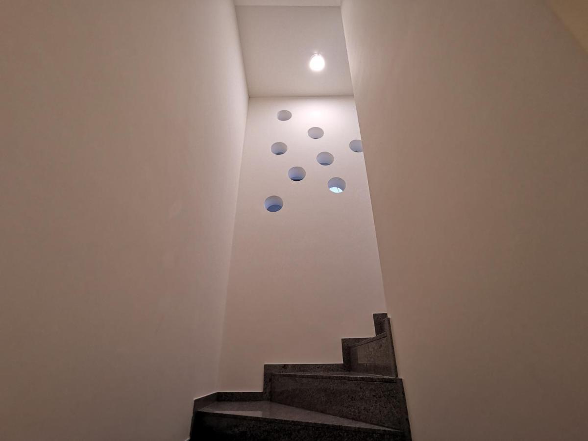 Experience The Loft! Loft 18, Downtown, Near The Lake Free Parking Available Lugano Eksteriør bilde